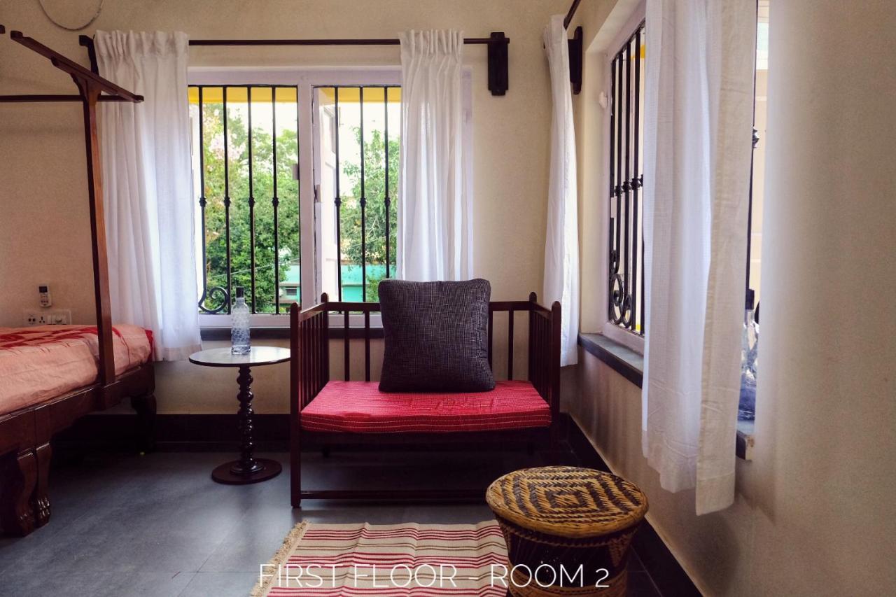 Parul - Elegant Heritage Home At The Heart Of Shantiniketan 外观 照片