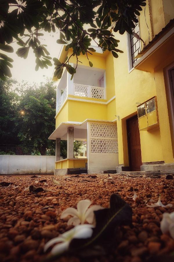 Parul - Elegant Heritage Home At The Heart Of Shantiniketan 外观 照片