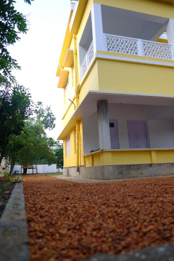 Parul - Elegant Heritage Home At The Heart Of Shantiniketan 外观 照片