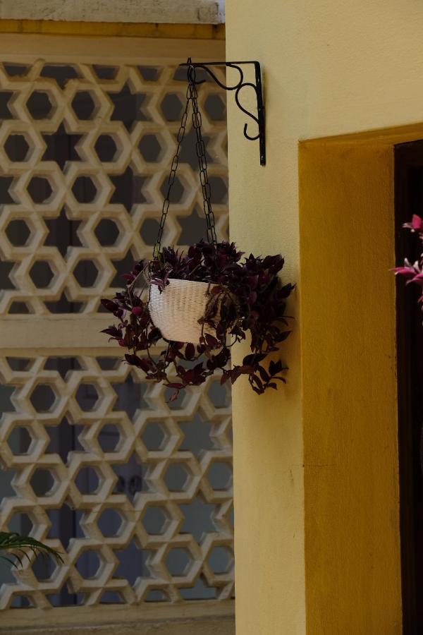 Parul - Elegant Heritage Home At The Heart Of Shantiniketan 外观 照片
